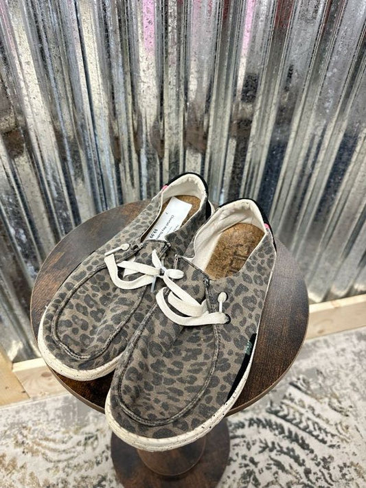 Cheetah Hey Dudes, 7